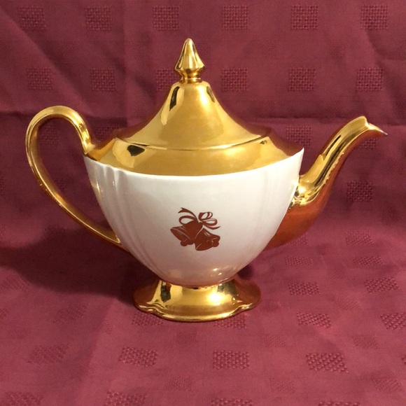 🇬🇧Exquisite 🇬🇧Vintage Golden 50th Anniversary Royal Winton Tea Set. - Picture 3 of 16